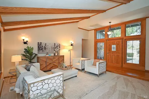 Entry Way - 528 Fireside Ct, Walnut Creek, CA 94598 photo 1 of 3