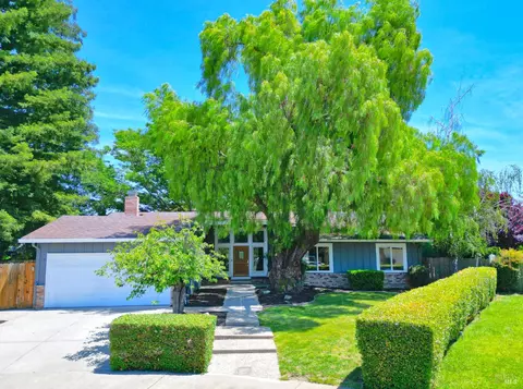 528 Fireside Ct, Walnut Creek, CA 94598