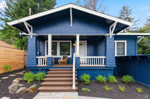 149 E Lilienthal Ave, Napa, CA 94558