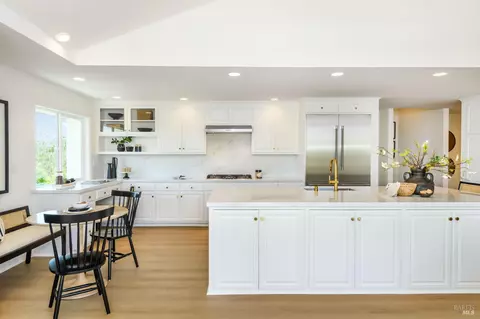 10 Mcnear Dr, San Rafael, CA 94901