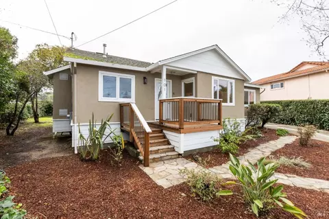 101 Vendola Dr, San Rafael, CA 94903