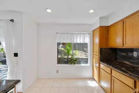 Kitchen - 181 Carnival Ct, Vallejo, CA 94589 photo 4 of 4