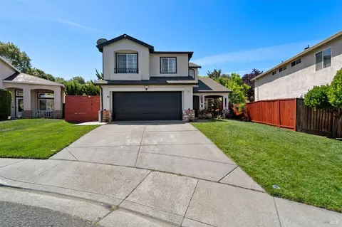 Exterior - 181 Carnival Ct, Vallejo, CA 94589 photo 1 of 5