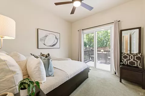 Bedroom - 10041 Starr Rd, Windsor, CA 95492 photo 5 of 6