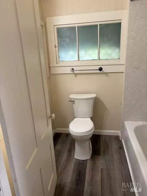 Bath - 925 Virginia St, Vallejo, CA 94590 photo 1 of 1