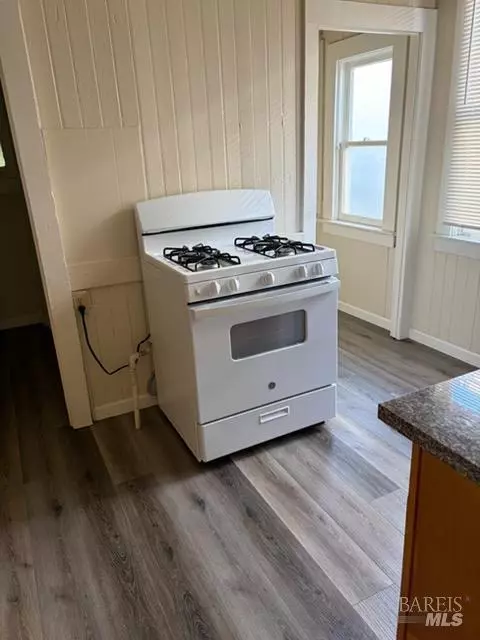 Kitchen - 925 Virginia St, Vallejo, CA 94590 photo 5 of 5