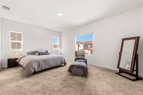 Bedroom - 1065 Wesleyan Ct, Dixon, CA 95620 photo 3 of 4