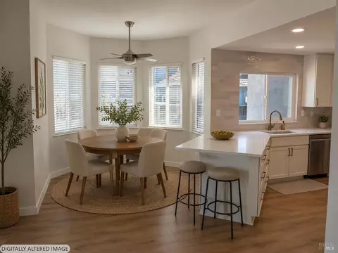 Dining - 143 Fallen Leaf Dr, Vacaville, CA 95687 photo 1 of 2