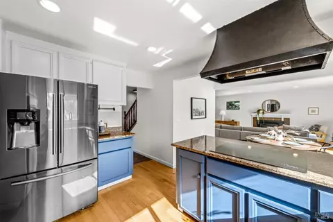 Kitchen - 237 Rushmore Ave, Petaluma, CA 94954 photo 3 of 5