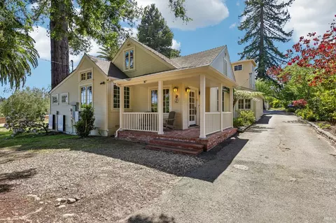 4190 Hessel Rd, Sebastopol, CA 95472