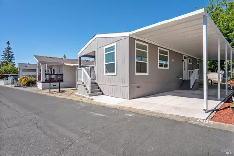 660 Leslie St #26, Ukiah, CA 95482