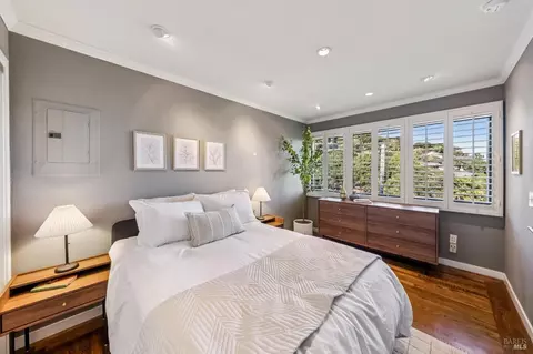 Bedroom - 67 Crescent Ave, Sausalito, CA 94965 photo 3 of 10