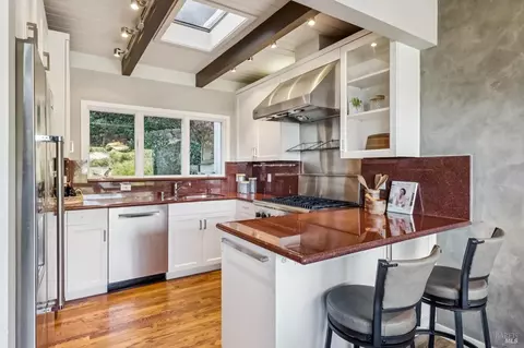 Kitchen - 67 Crescent Ave, Sausalito, CA 94965 photo 1 of 2