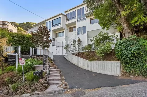 Exterior - 67 Crescent Ave, Sausalito, CA 94965 photo 4 of 5