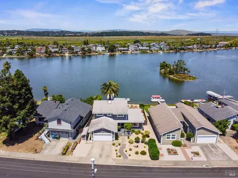 View/Area - 61 Bahama Reef, Novato, CA 94949 photo 4 of 7