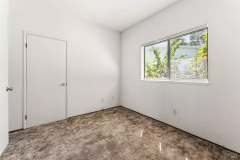 Bedroom - 1624 Alhambra Ave, Martinez, CA 94553 photo 2 of 2