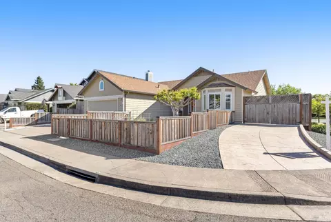1602 Flanigan Way, Petaluma, CA 94954