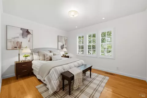 Bedroom - 852 2nd St E, Sonoma, CA 95476 photo 1 of 6