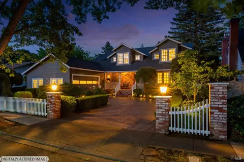 Exterior - 852 2nd St E, Sonoma, CA 95476 photo 2 of 31