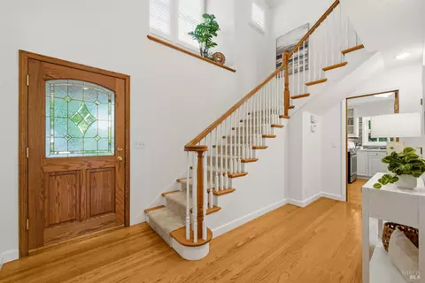 Entry Way - 852 2nd St E, Sonoma, CA 95476 photo 2 of 4