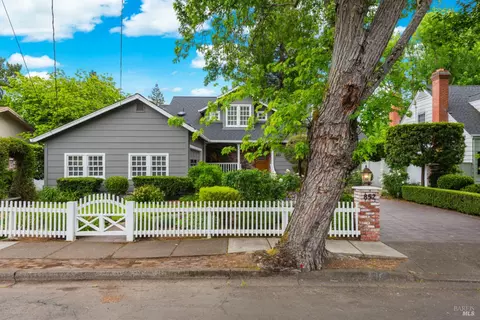 Exterior - 852 2nd St E, Sonoma, CA 95476 photo 3 of 31