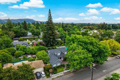 View/Area - 852 2nd St E, Sonoma, CA 95476 photo 1 of 6