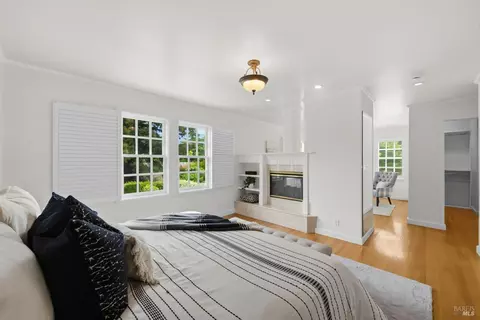 Bedroom - 852 2nd St E, Sonoma, CA 95476 photo 5 of 6