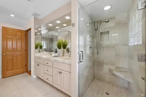 Bath - 852 2nd St E, Sonoma, CA 95476 photo 8 of 12