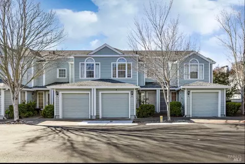 605 Laurel Grove Circle Cir, Santa Rosa, CA 95407