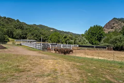 Exterior - 6201 E Highway 20 Hwy, Ukiah, CA 95482 photo 4 of 7