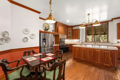 Kitchen - 6201 E Highway 20 Hwy, Ukiah, CA 95482 photo 2 of 2