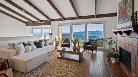 Living - 23 Venado Dr, Tiburon, CA 94920 photo 1 of 7