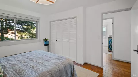 Bedroom - 23 Venado Dr, Tiburon, CA 94920 photo 8 of 8