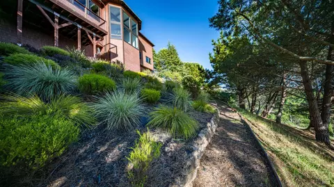 Exterior - 23 Venado Dr, Tiburon, CA 94920 photo 14 of 16