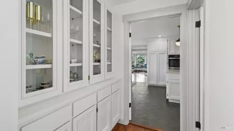 Entry Way - 23 Venado Dr, Tiburon, CA 94920 photo 1 of 1