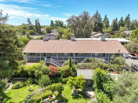270 Brown St, Napa, CA 94559
