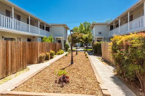 505-529 Franklin St, Napa, CA 94559