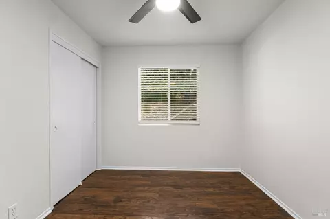 Bedroom - 359 Rollingwood Dr, Vallejo, CA 94591 photo 3 of 7