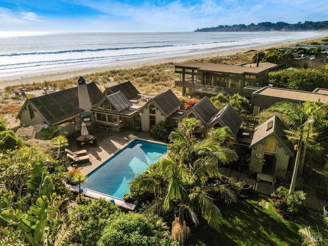 172 Seadrift Rd, Stinson Beach, CA 94970