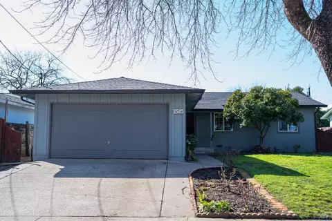 3545 Oxford St, Napa, CA 94558