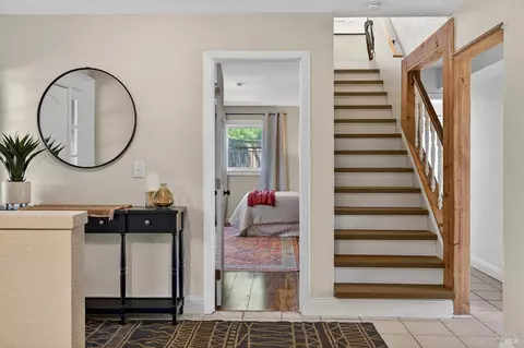 Entry Way - 279 Valparaiso Ave, Cotati, CA 94931 photo 3 of 4