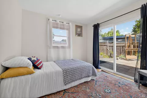 Bedroom - 279 Valparaiso Ave, Cotati, CA 94931 photo 12 of 13