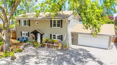 279 Valparaiso Ave, Cotati, CA 94931