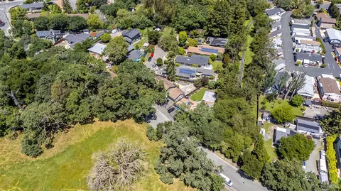 View/Area - 279 Valparaiso Ave, Cotati, CA 94931 photo 3 of 8