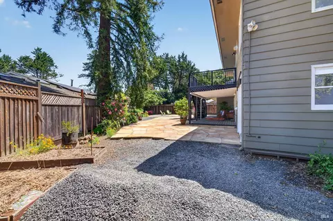 Exterior - 279 Valparaiso Ave, Cotati, CA 94931 photo 26 of 28