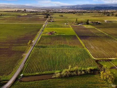 2062 Woolsey Rd, Fulton, CA 95439