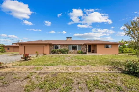 Exterior - 2062 Woolsey Rd, Fulton, CA 95439 photo 1 of 7