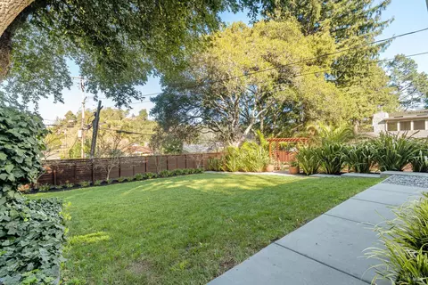 Exterior - 431 Marin Ave, Mill Valley, CA 94941 photo 5 of 15
