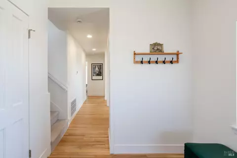 Entry Way - 476 Oceana Dr, Dillon Beach, CA 94929 photo 2 of 2