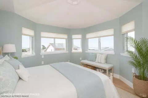 Bedroom - 476 Oceana Dr, Dillon Beach, CA 94929 photo 6 of 14